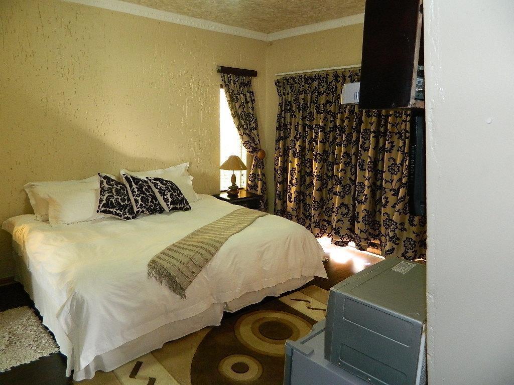 La Picasso Guesthouse Эрмело Номер фото